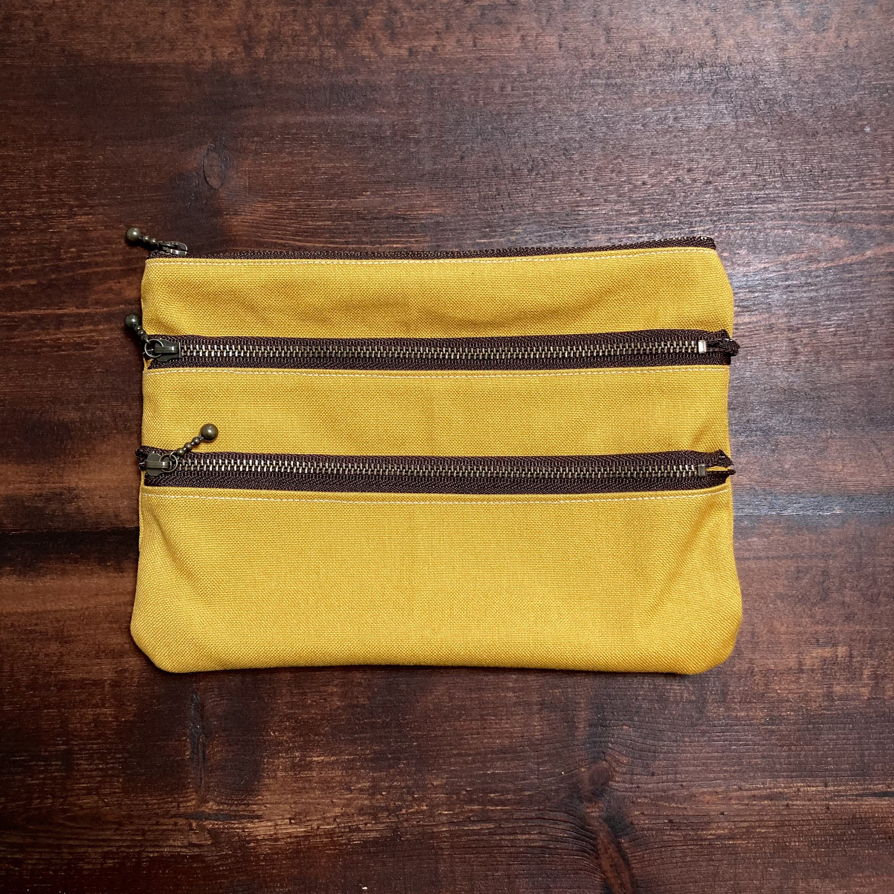 3段フラットポーチを作ってみました